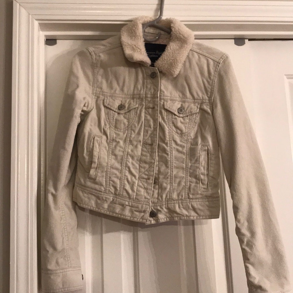 Lined corduroy jacket.